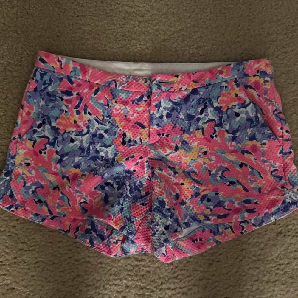 Lilly Pulitzer Shorts Sz 2